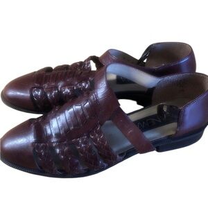 Woman’s rare VTG Y2k IPANEMA Brazil Brown Woven Leather Sandals